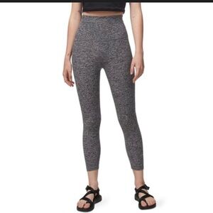Beyond Yoga Spacedye High Waist Capri Leggings size Medium